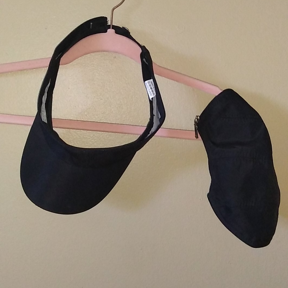 Hat / visor - Picture 4 of 6